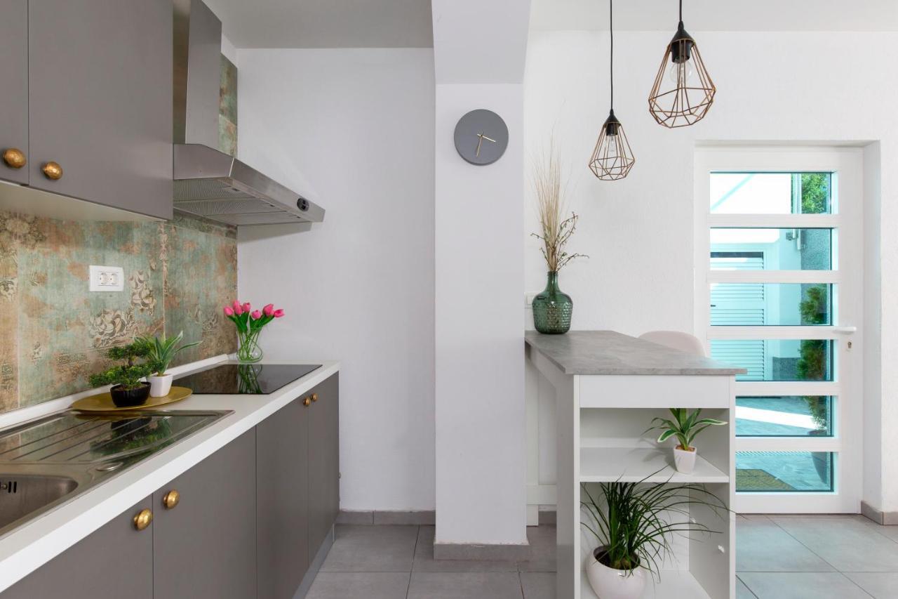 Apartment Antoni 2 Podstrana Luaran gambar